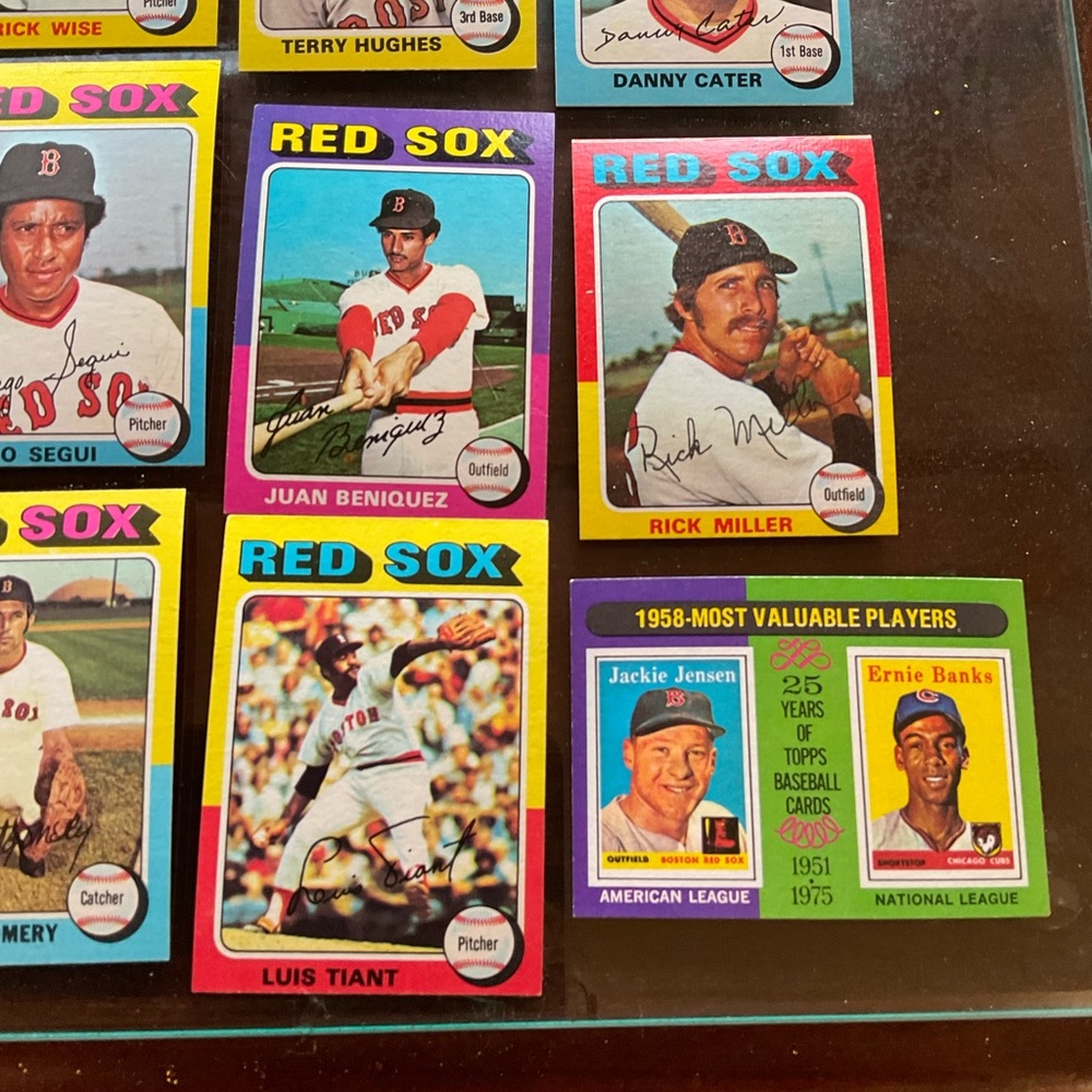 ❤️SOLD❤️1975 TOPPS MINI BOSTON RED SOX TEAM LOT 23 CARDS ERNIE BANKS LUIS TIANT